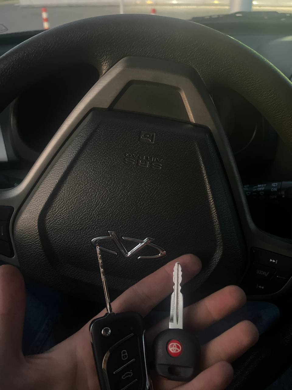 Чери Тигго изготовление дубликата чип ключа зажигания Чери Тигго изготовление дубликата чип ключа зажигания