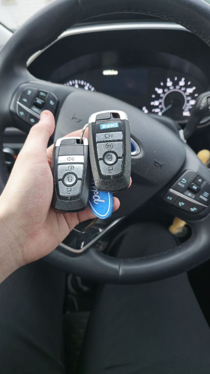 Форд Эскейп изготовление дубликата чип ключа зажигания Форд Эскейп изготовление дубликата чип ключа зажигания