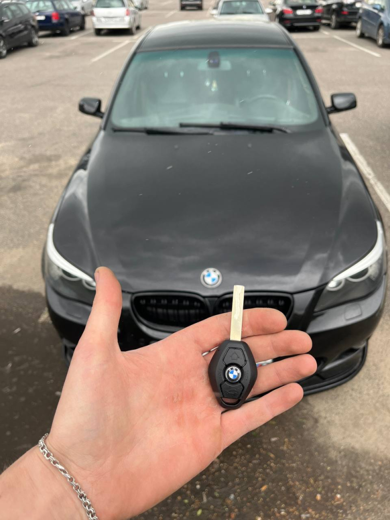 Фольксваген Поло изготовление дубликата чип ключа зажигания