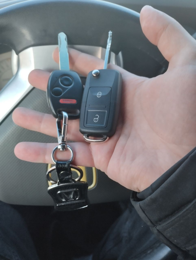 Фольксваген Поло изготовление дубликата чип ключа зажигания