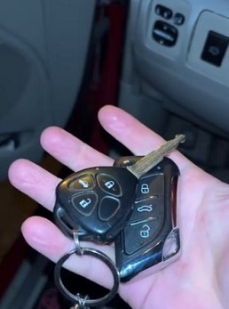 Фольксваген Поло изготовление дубликата чип ключа зажигания