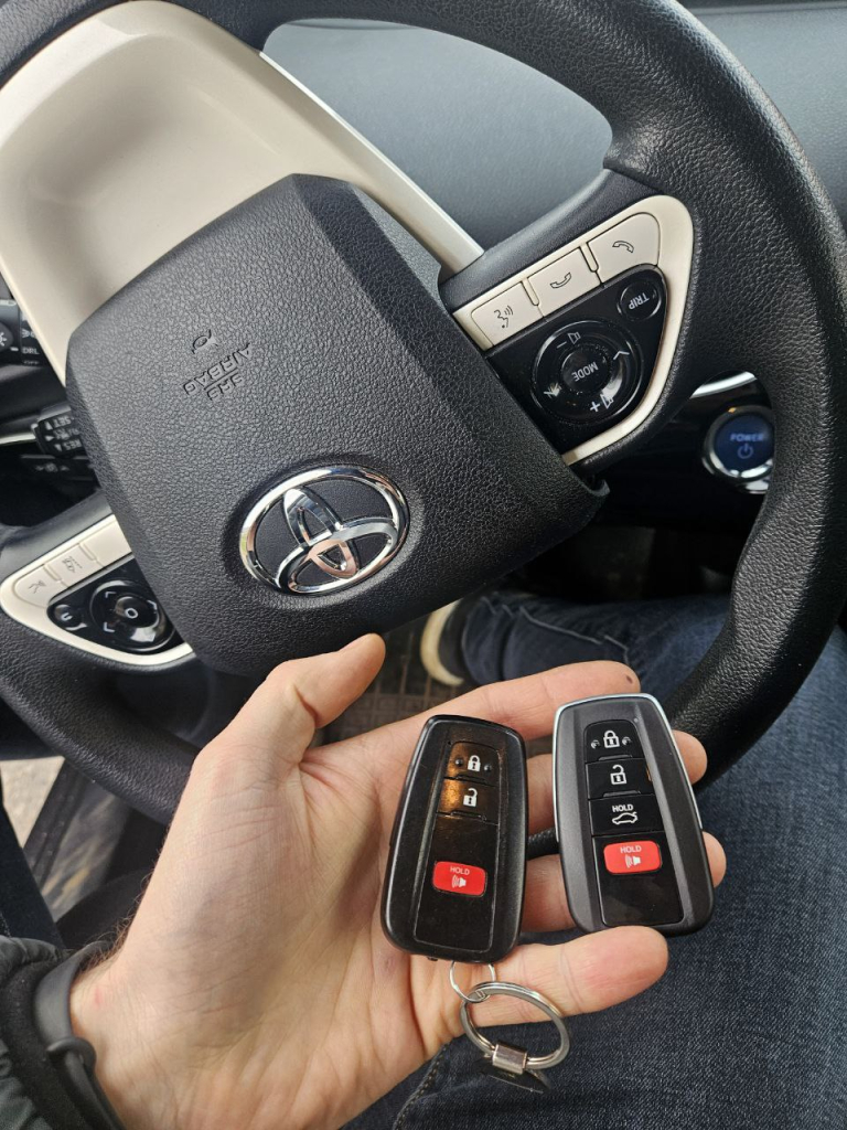 Фольксваген Поло изготовление дубликата чип ключа зажигания