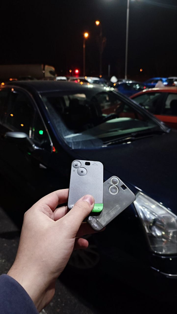 Фольксваген Поло изготовление дубликата чип ключа зажигания