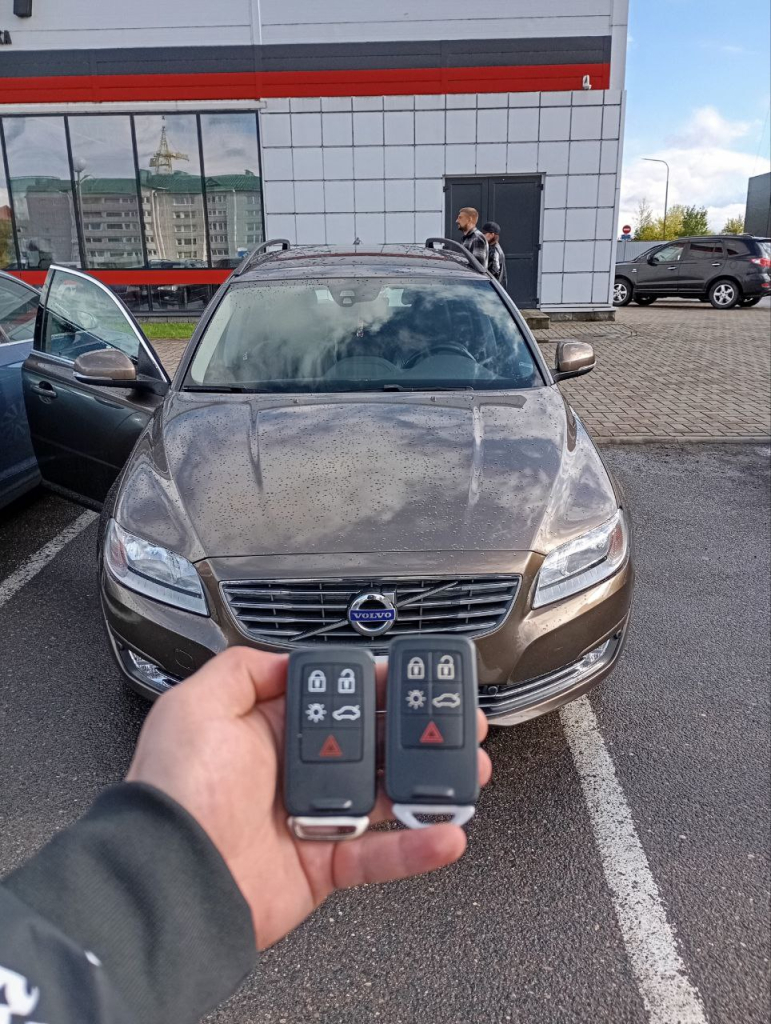 Фольксваген Поло изготовление дубликата чип ключа зажигания