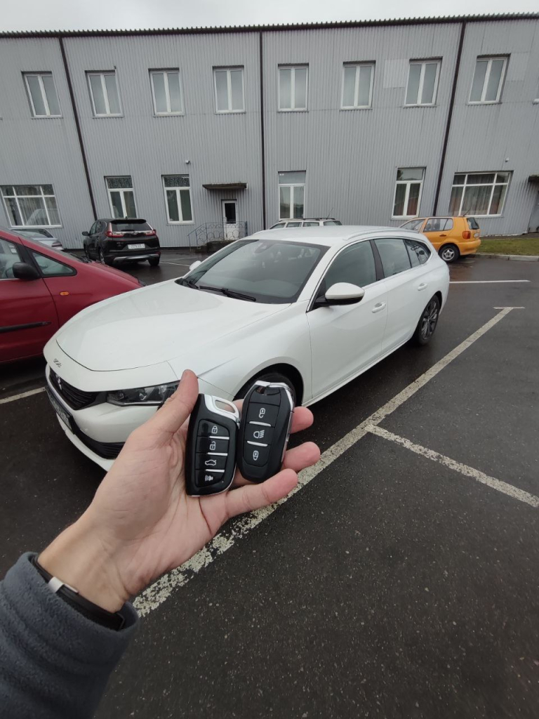 Peugeot 508 изготовление дубликата чип ключа зажигания