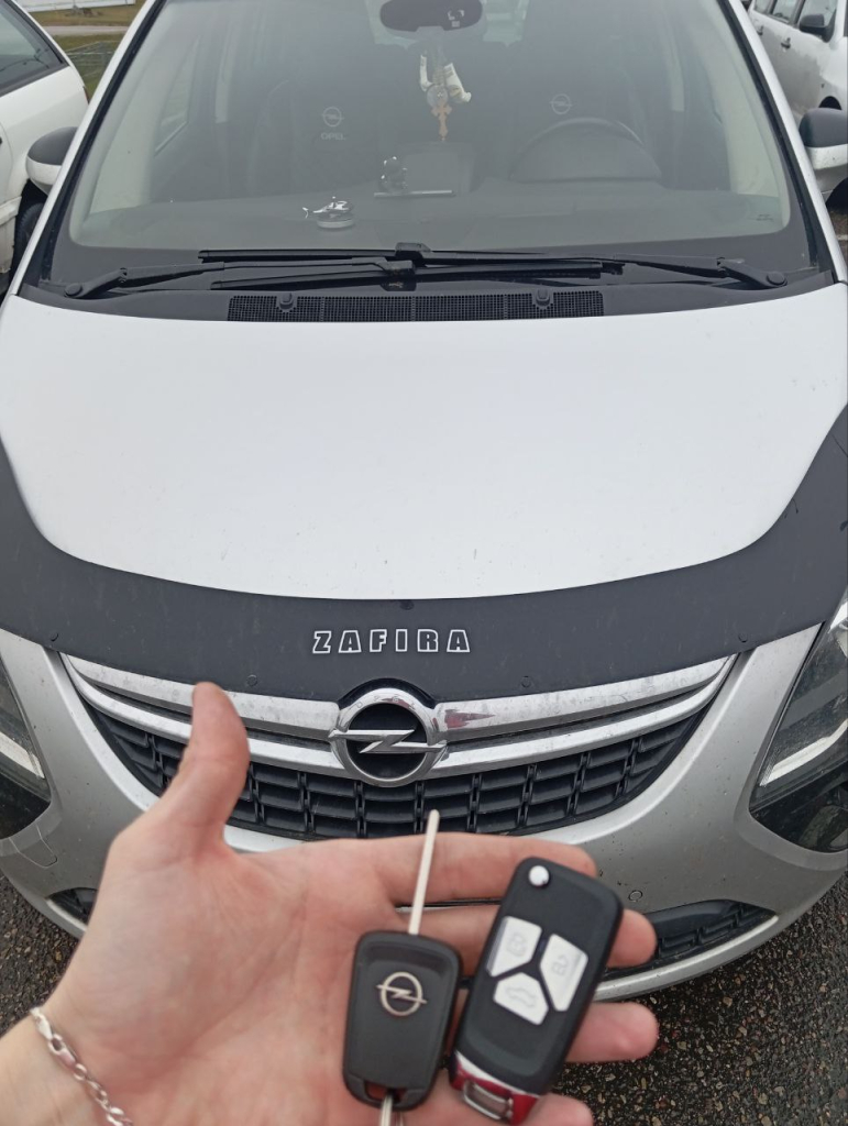 Фольксваген Поло изготовление дубликата чип ключа зажигания