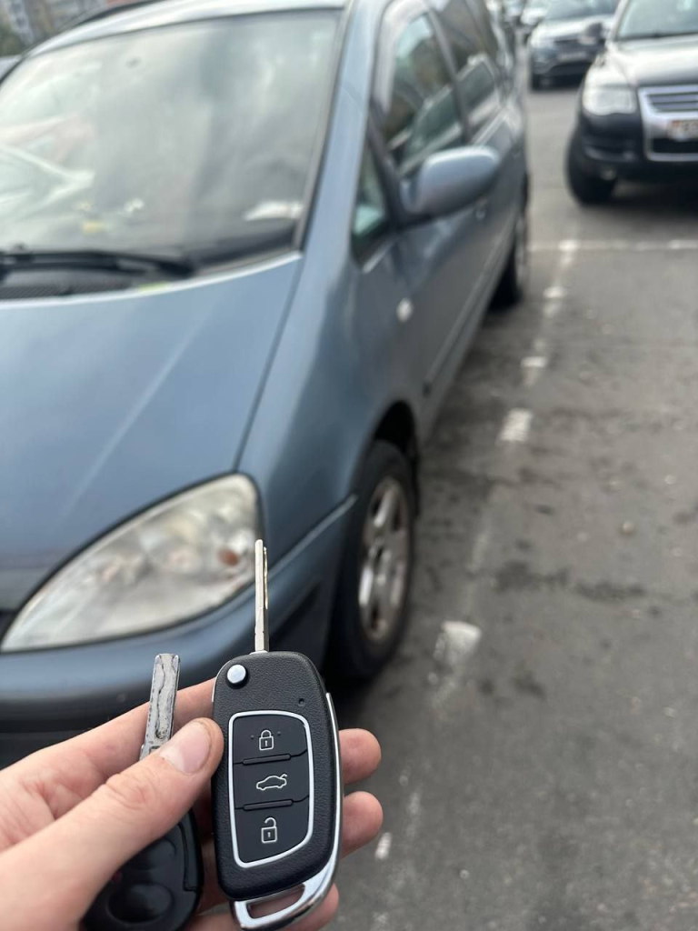 Фольксваген Поло изготовление дубликата чип ключа зажигания