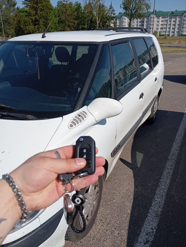 Фольксваген Поло изготовление дубликата чип ключа зажигания