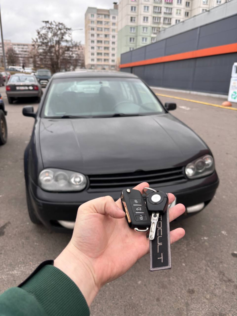 Фольксваген Поло изготовление дубликата чип ключа зажигания