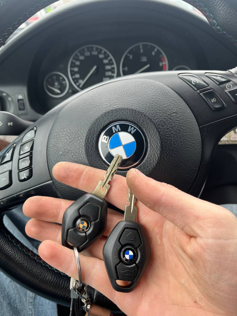 Фольксваген Поло изготовление дубликата чип ключа зажигания