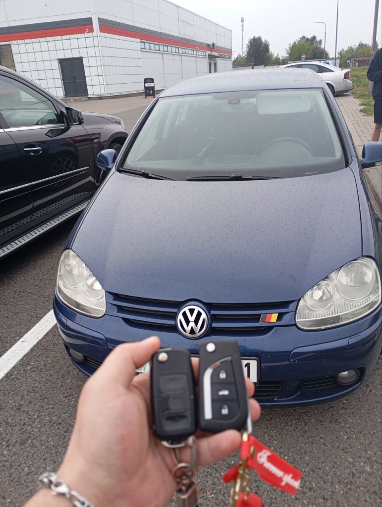 Фольксваген Гольф 5 изготовление дубликата чип ключа зажигания