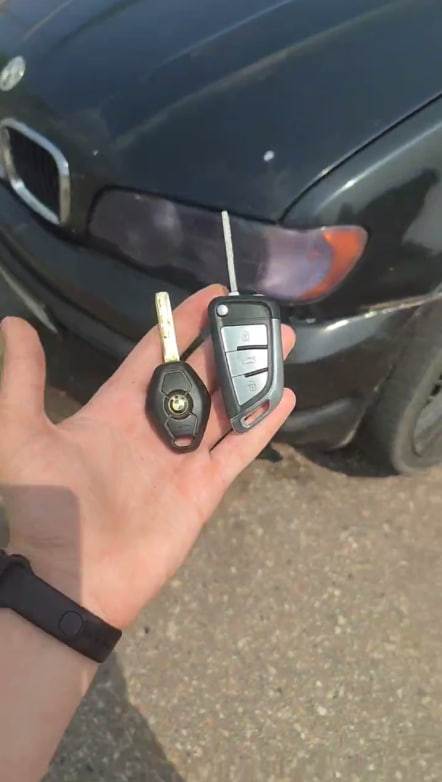 Фольксваген Поло изготовление дубликата чип ключа зажигания