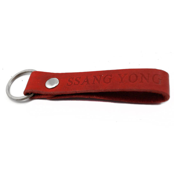 Брелок Санг Йонг кожа