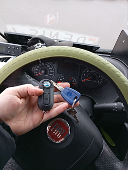 Фиат Дукато изготовление дубликата чип ключа зажигания