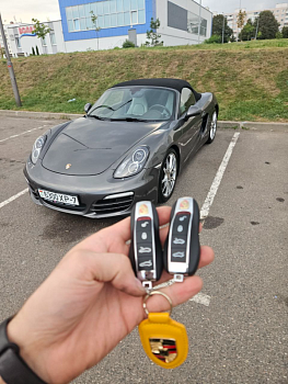 Порше Бокстер изготовление дубликата чип ключа зажигания