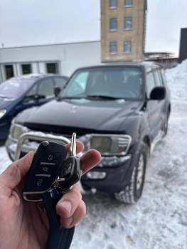 Митсубиси Паджеро изготовление дубликата чип ключа зажигания