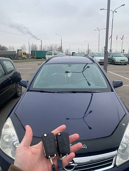 Опель Астра Н изготовление дубликата чип ключа зажигания