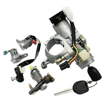 Ремонт замка Митсубиси Лансер комплект всех замков