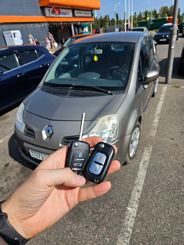 Рено Модус 2008 изготовление дубликата чип ключа зажигания