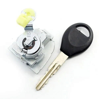 Ремонт замка Ниссан Верса левой двери