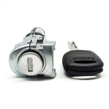 Ремонт замка Шкода Октавия левой двери