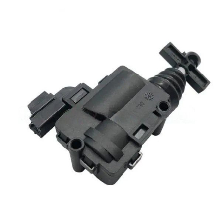 Ремонт замка Форд Эскорд багажника